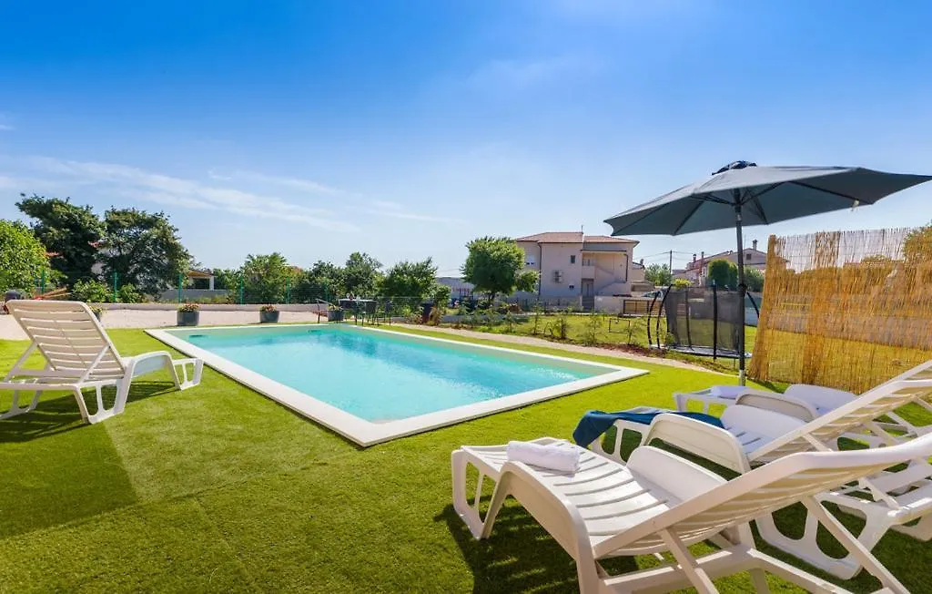 Villa Elfi Pula