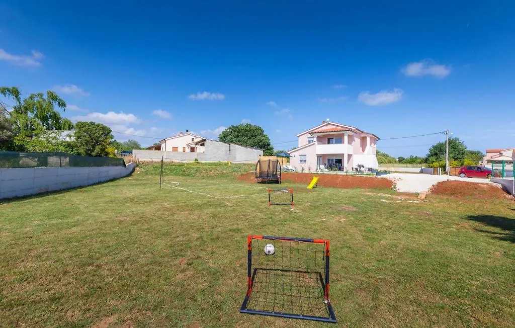 Villa Elfi Pula Croatia